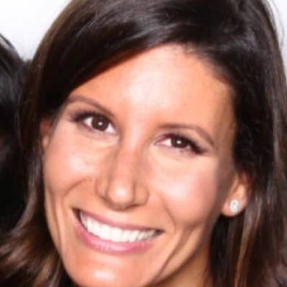 Meet your Posher, Elissa